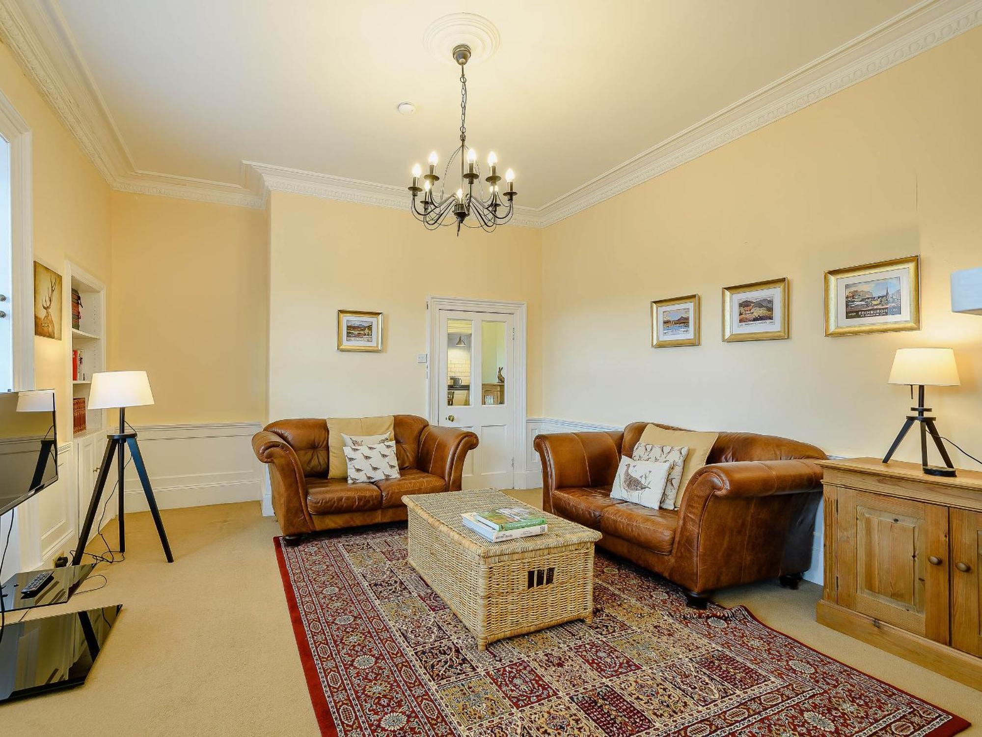 Meadow House Apartment Мофат Экстерьер фото