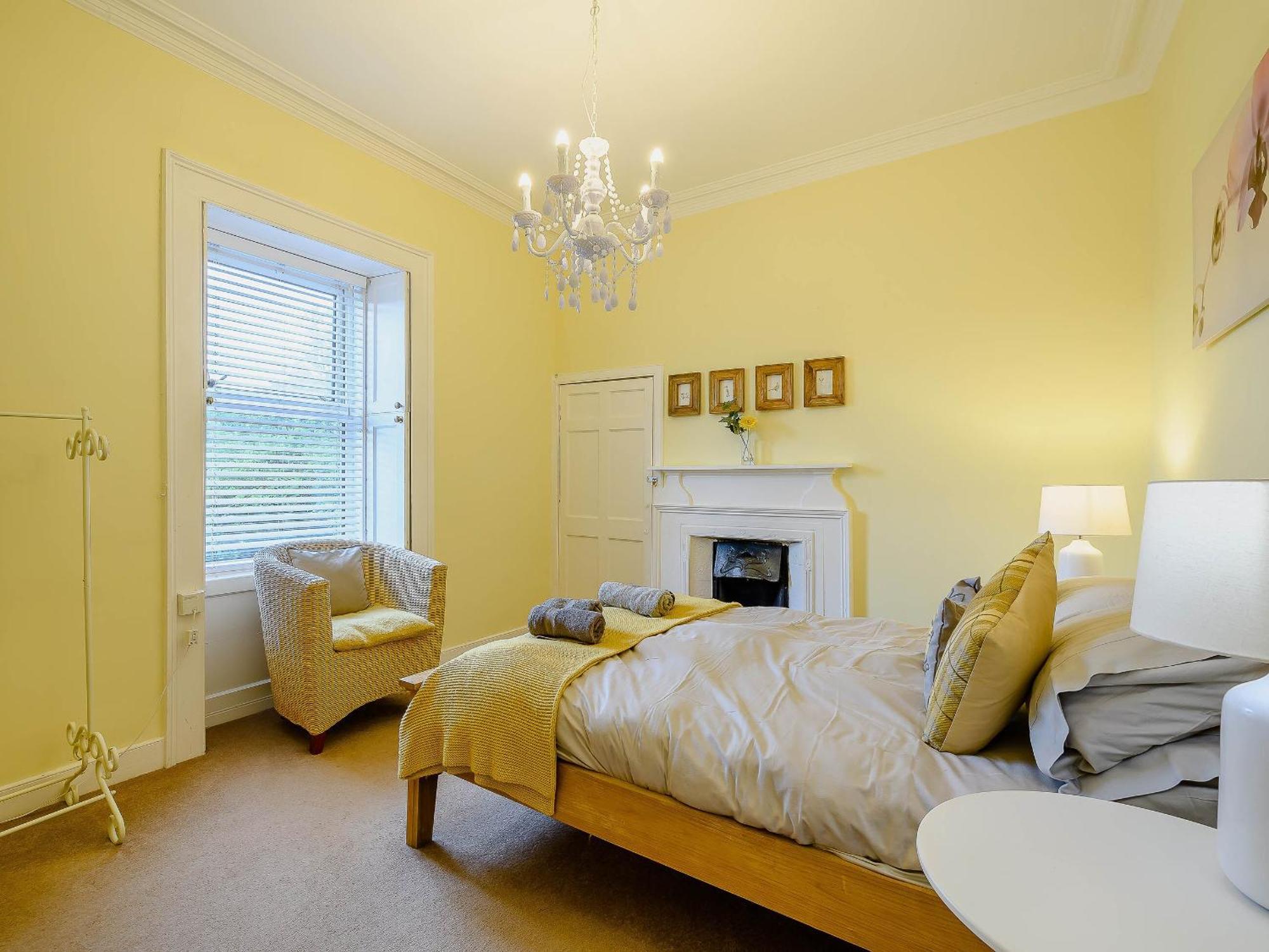 Meadow House Apartment Мофат Экстерьер фото
